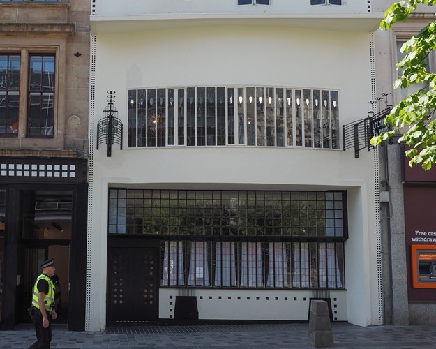 Mackintosh at the Willow - Exterior
